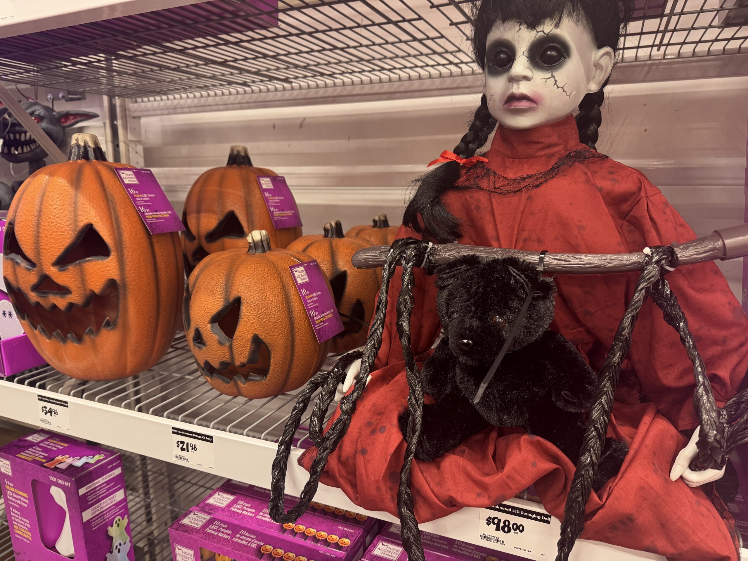 The Ultimate Guide to Halloween: History, Colossal Decor, and Modern Traditions